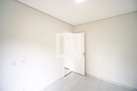 Quarto 01 de apartamento para alugar com 2 quartos, 43m² em Chácara Seis de Outubro, São Paulo