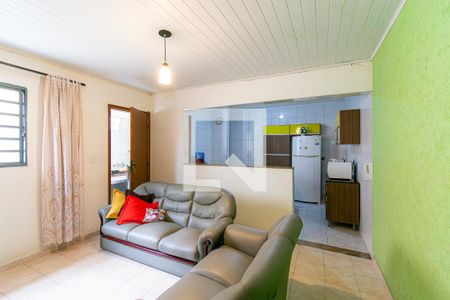 Sala de casa para alugar com 2 quartos, 150m² em Vila Ema, São Paulo