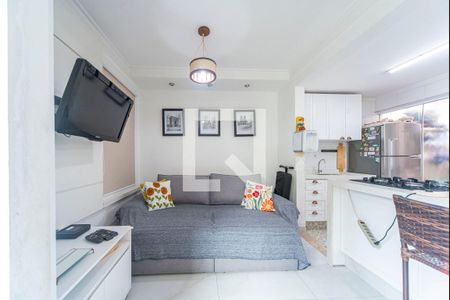 Sala de casa de condomínio à venda com 2 quartos, 104m² em Vila Assunção, Santo André