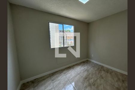 Quarto 1 de apartamento à venda com 2 quartos, 40m² em Cavalcanti, Rio de Janeiro