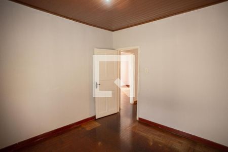 QUARTO 1 de casa à venda com 3 quartos, 150m² em Parque Peruche, São Paulo