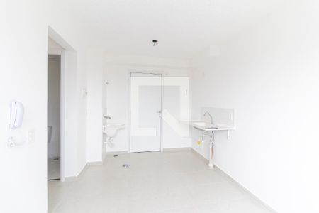 Sala/Cozinha de apartamento para alugar com 2 quartos, 40m² em Vila Minerva, São Paulo