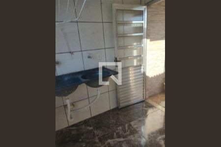 Casa para alugar com 2 quartos, 60m² em Canhema, Diadema