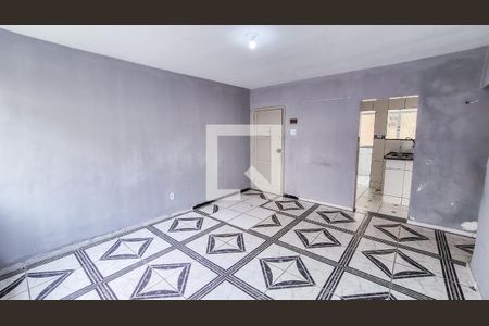 Sala de apartamento para alugar com 2 quartos, 55m² em Ramos, Rio de Janeiro