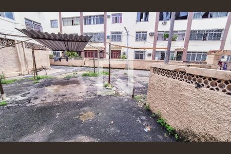 Vista da Sala de apartamento para alugar com 2 quartos, 55m² em Ramos, Rio de Janeiro