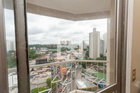 Vista da Sala de apartamento à venda com 3 quartos, 72m² em Vila Isa, São Paulo