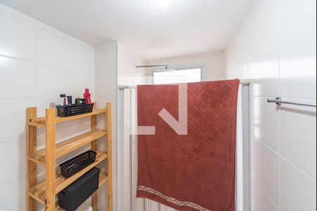 Banheiro  de apartamento para alugar com 2 quartos, 47m² em Parque Sao Vicente, Santo André