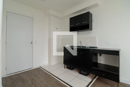 Sala/Cozinha de kitnet/studio à venda com 1 quarto, 28m² em Vila Ema, São Paulo