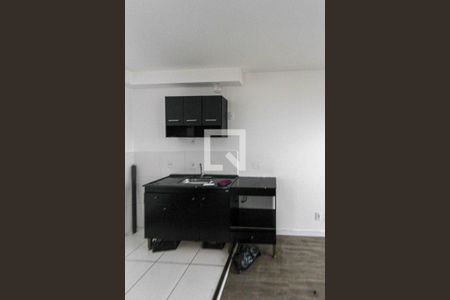 Cozinha de kitnet/studio para alugar com 1 quarto, 55m² em Vila Ema, São Paulo