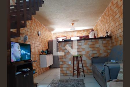 Sala de casa para alugar com 2 quartos, 75m² em Guaratiba, Maricá