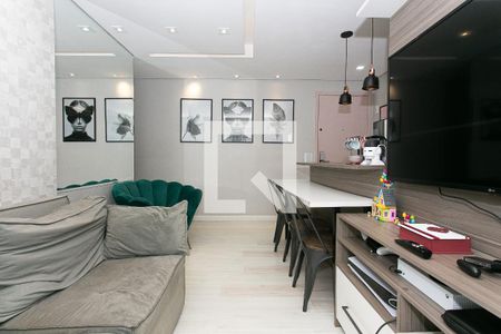 Sala de apartamento à venda com 2 quartos, 58m² em Chácara Seis de Outubro, São Paulo