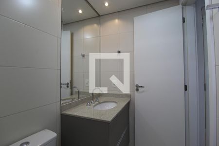 Banheiro da Suíte 1 de apartamento para alugar com 2 quartos, 83m² em Itaim Bibi, São Paulo