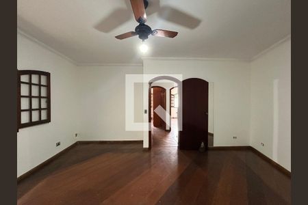 Suíte de casa para alugar com 3 quartos, 300m² em Itaberaba, São Paulo