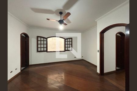 Suíte de casa para alugar com 3 quartos, 300m² em Itaberaba, São Paulo