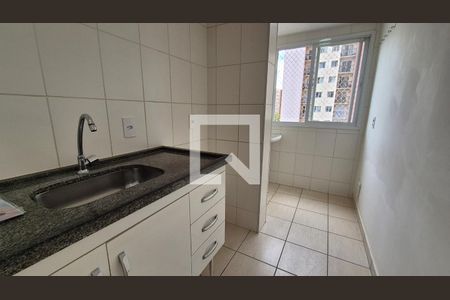 Cozinha e Área de Serviço de apartamento para alugar com 2 quartos, 53m² em Residencial Paraiso, Várzea Paulista