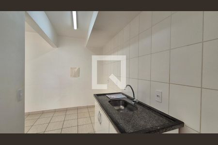 Cozinha e Área de Serviço de apartamento para alugar com 2 quartos, 53m² em Residencial Paraiso, Várzea Paulista