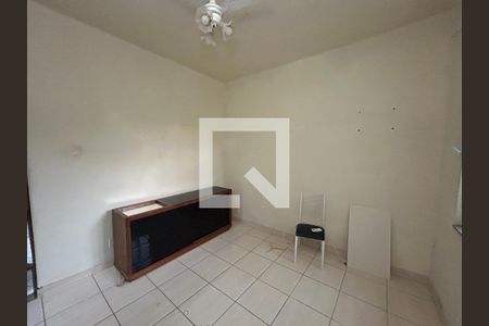 Sala de casa para alugar com 2 quartos, 65m² em Encantado, Rio de Janeiro