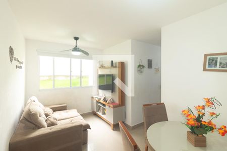 Sala de apartamento para alugar com 2 quartos, 40m² em Guaratiba, Rio de Janeiro