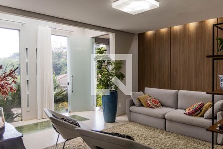 Casa 1 - Sala 1 de casa à venda com 6 quartos, 487m² em Estoril, Belo Horizonte