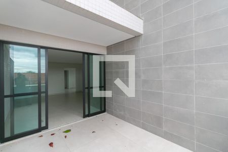 Apartamento à venda com 3 quartos, 133m² em Itapoã, Belo Horizonte