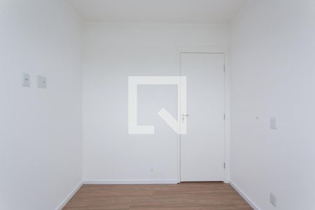 Quarto 1  de apartamento para alugar com 2 quartos, 44m² em Jardim Helian, São Paulo