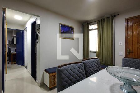 Sala de apartamento à venda com 2 quartos, 48m² em Taquara, Rio de Janeiro