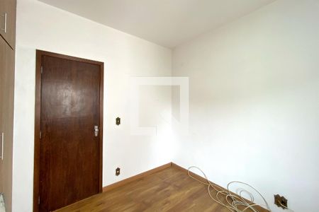 Quarto 1 de apartamento para alugar com 2 quartos, 186m² em Sagrada Família, Belo Horizonte