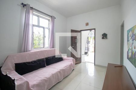 Sala de casa à venda com 4 quartos, 160m² em Vila Kosmos, Rio de Janeiro