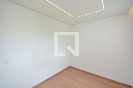 Apartamento para alugar com 2 quartos, 43m² em Vila Socorro, São Paulo