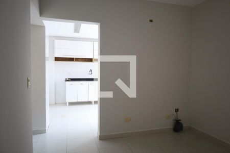 Casa para alugar com 4 quartos, 136m² em Interlagos, São Paulo