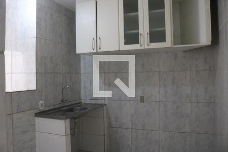Cozinha e Área de Serviço de casa para alugar com 1 quarto, 35m² em Vila Ipojuca, São Paulo