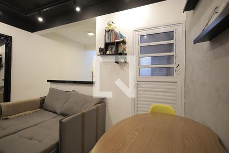 Sala de apartamento à venda com 2 quartos, 42m² em Vila Alpina, Santo André