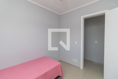 Quarto 1 de apartamento para alugar com 2 quartos, 49m² em Teresópolis, Porto Alegre