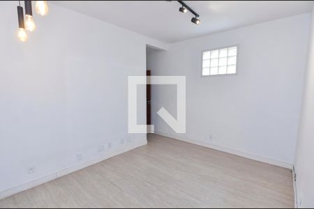 Sala de apartamento para alugar com 1 quarto, 40m² em Tijuca, Rio de Janeiro