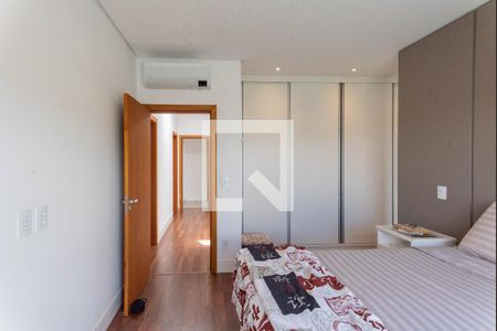 Suíte 1 de casa de condomínio à venda com 3 quartos, 200m² em Swiss Park, Campinas