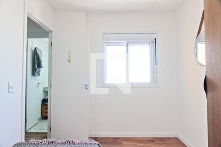 Quarto 2 de apartamento para alugar com 2 quartos, 40m² em Vila Palmeiras, São Paulo