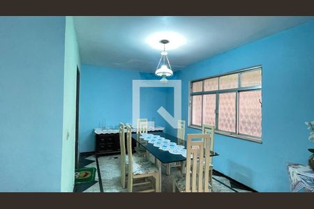 Sala  de casa para alugar com 4 quartos, 157m² em Sampaio, Rio de Janeiro