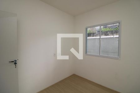 Quarto 2 de apartamento para alugar com 2 quartos, 35m² em Cidade São Mateus, São Paulo