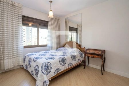 Quarto 2 de apartamento para alugar com 4 quartos, 259m² em Mont’Serrat, Porto Alegre