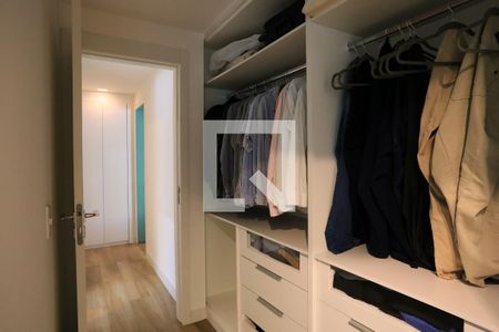 Suíte de apartamento para alugar com 2 quartos, 105m² em Funcionários, Belo Horizonte