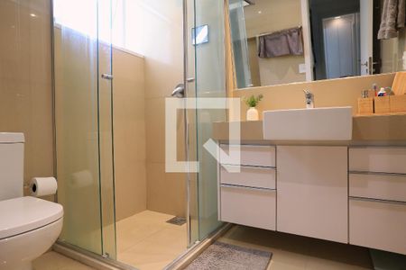 Banheiro da Suíte de apartamento para alugar com 2 quartos, 105m² em Funcionários, Belo Horizonte