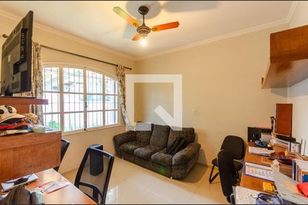 Escritório de casa para alugar com 4 quartos, 576m² em Jardim Vivan, São Paulo