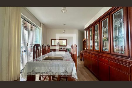 Sala de jantar  de apartamento à venda com 4 quartos, 240m² em Gutierrez, Belo Horizonte