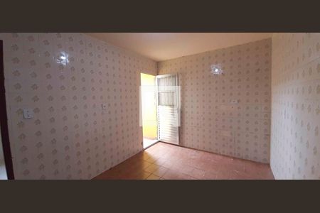 Casa para alugar com 1 quarto, 75m² em Rochdale, Osasco