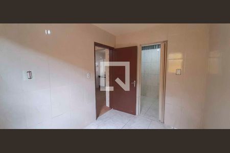 Casa para alugar com 1 quarto, 75m² em Rochdale, Osasco