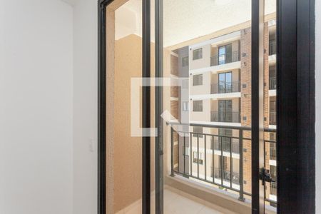 Vista da Sala de apartamento para alugar com 3 quartos, 61m² em Usina Piratininga, São Paulo