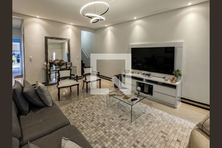 Casa à venda com 3 quartos, 135m² em Chácara Inglesa, São Paulo