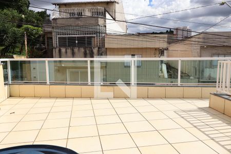 Varanda de casa para alugar com 3 quartos, 180m² em Vila Sao Domingos, São Paulo