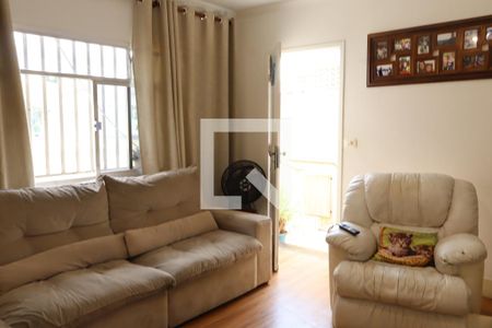 Sala de casa para alugar com 3 quartos, 180m² em Vila Sao Domingos, São Paulo