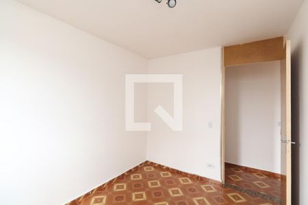 Quarto 2 de apartamento para alugar com 2 quartos, 50m² em Vila Albertina, São Paulo